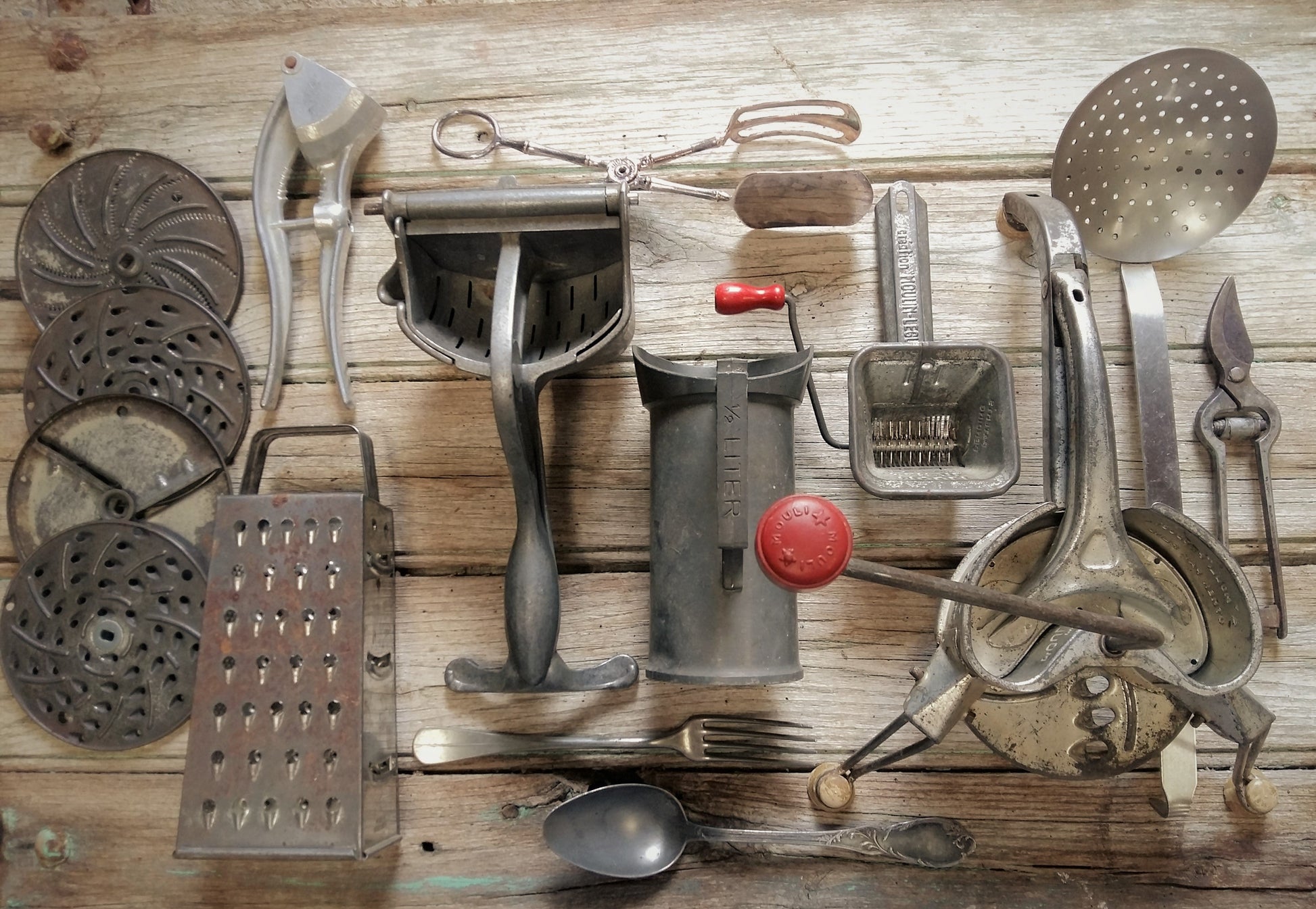 Set of 18 Rustic Kitchen Utensils. by Tiggy and Pip