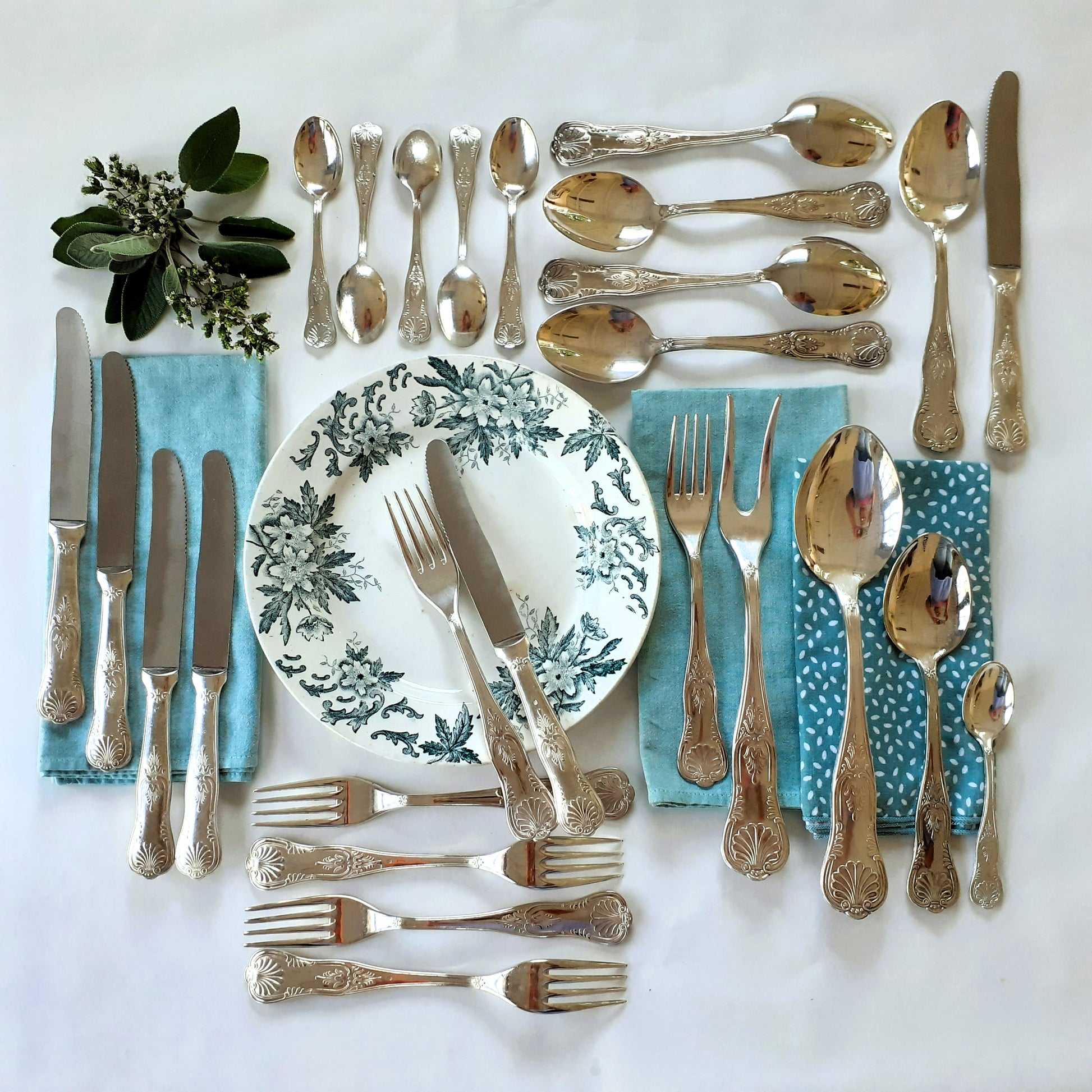 26 Piece Silver Plated Cutlery Set from Tiggy & Pip - Just €149! Shop now at Tiggy and Pip