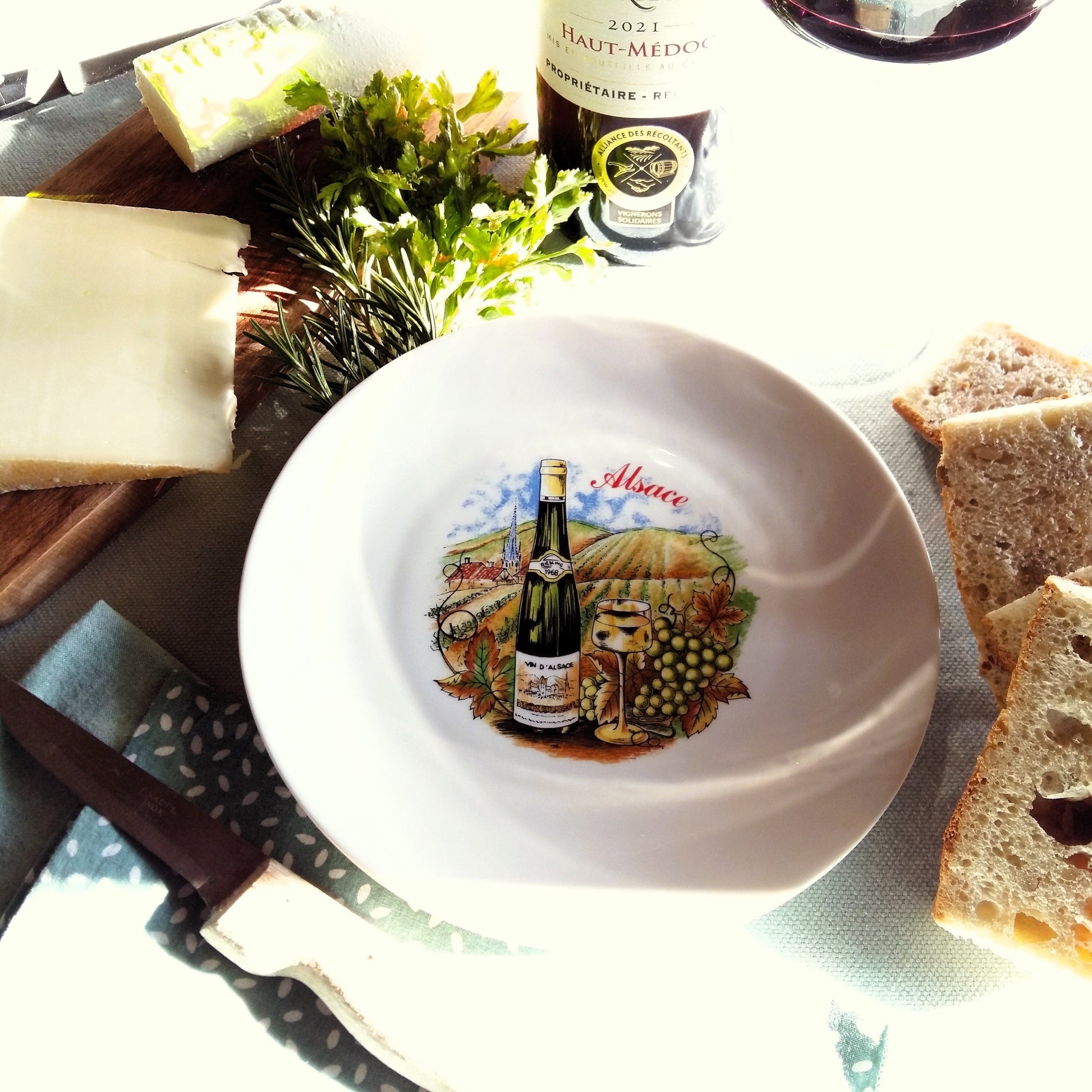 EIGHT Vintage Wine and Cheese Plates from Tiggy & Pip - Just €160! Shop now at Tiggy and Pip