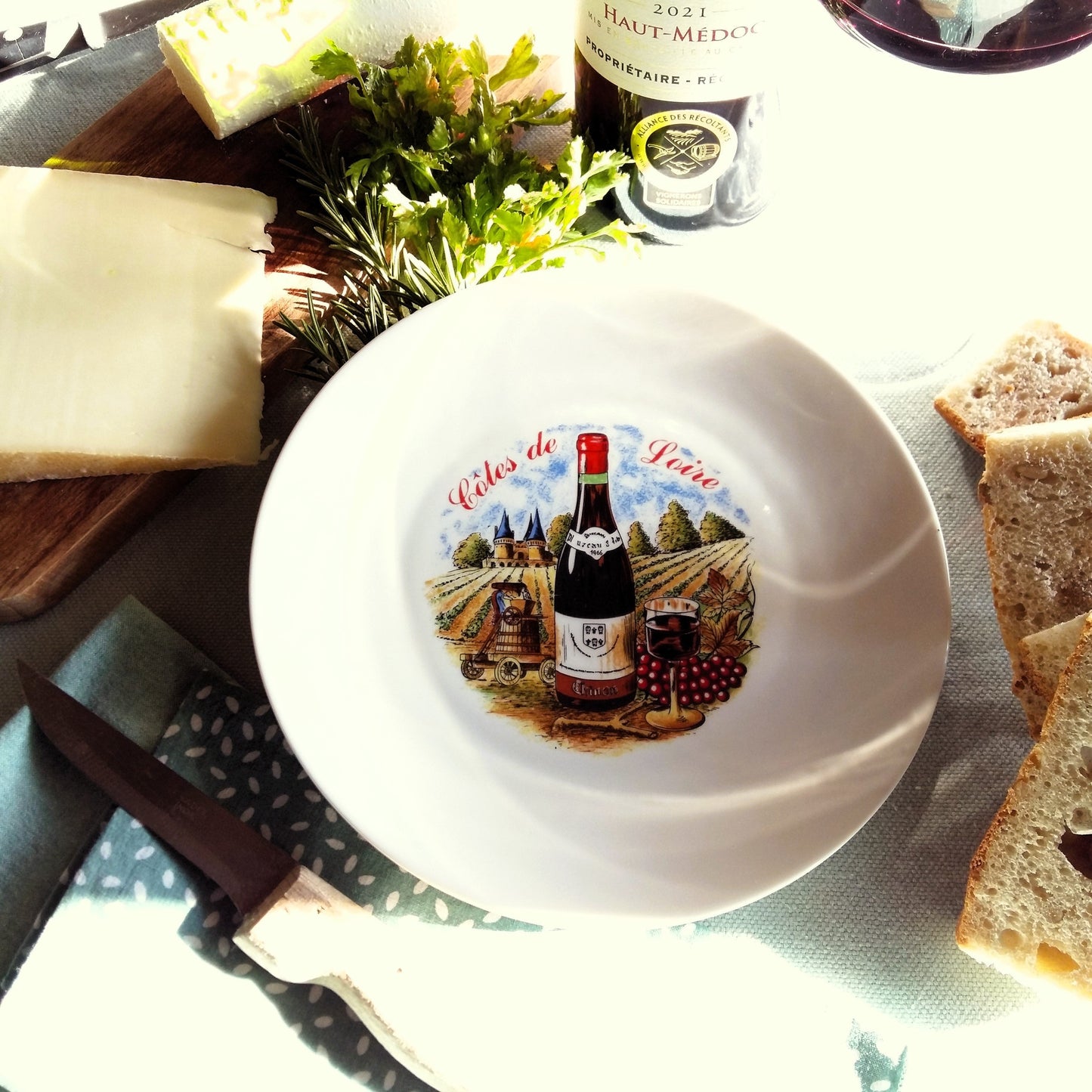 EIGHT Vintage Wine and Cheese Plates from Tiggy & Pip - Just €160! Shop now at Tiggy and Pip