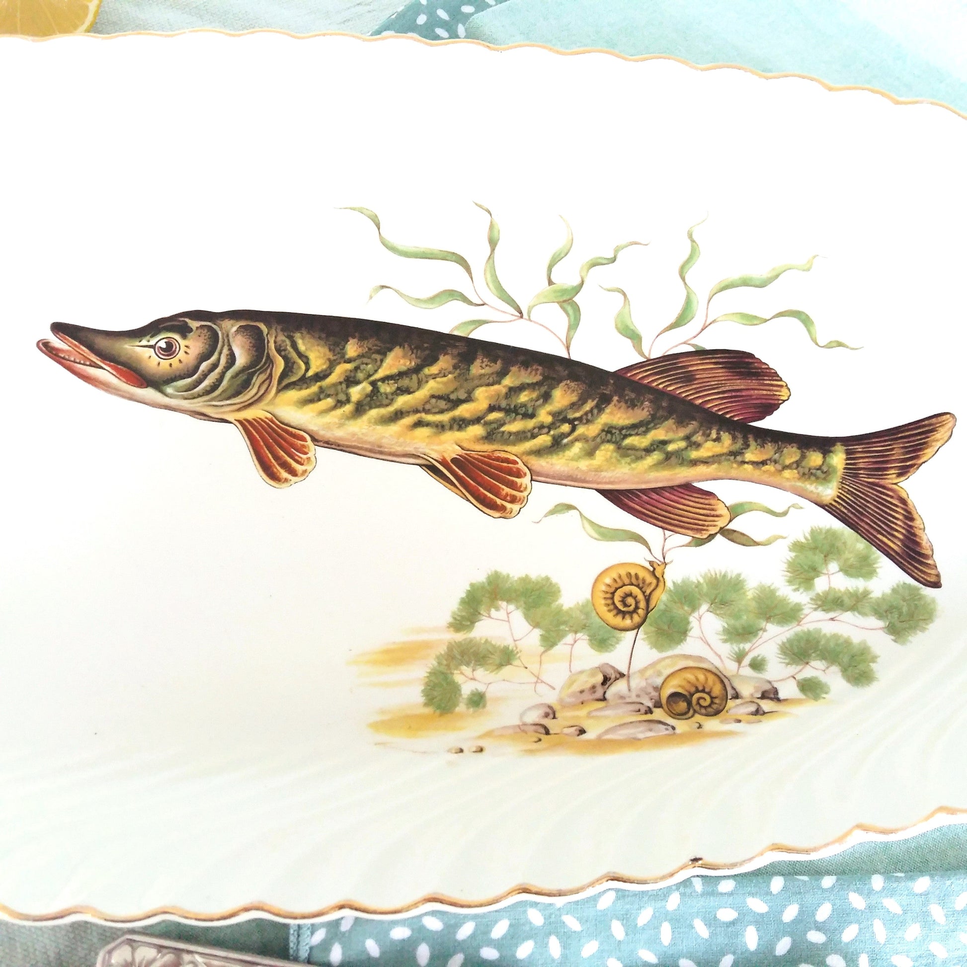 Extra Long 1950s Lunéville Fish Platter from Tiggy & Pip - Just €160! Shop now at Tiggy and Pip