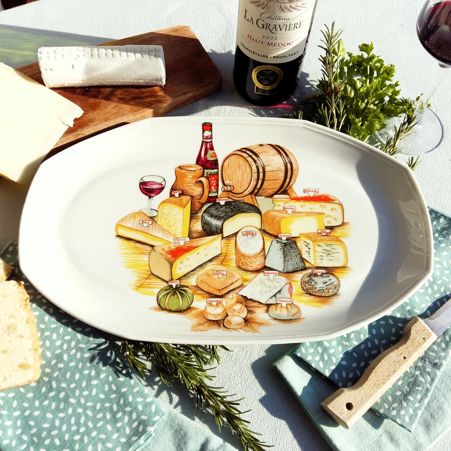 SIX, Les Fromages, Cheese Plates and Platter from Tiggy and Pip - €180 with FREE worldwide shipping! Shop now at Tiggy and Pip