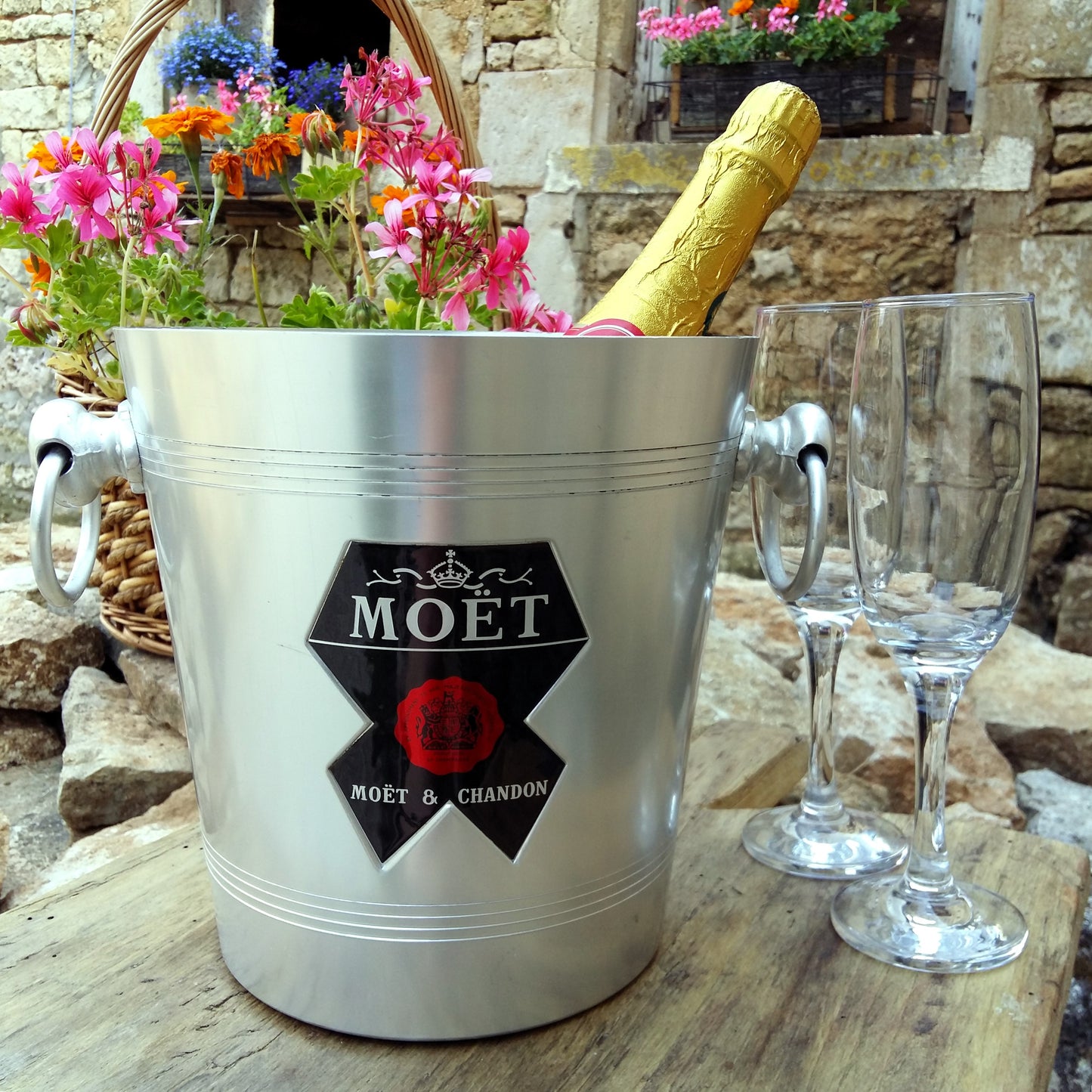 French Champagne Ice Buckets (Copy) from Tiggy & Pip - Just €59! Shop now at Tiggy and Pip