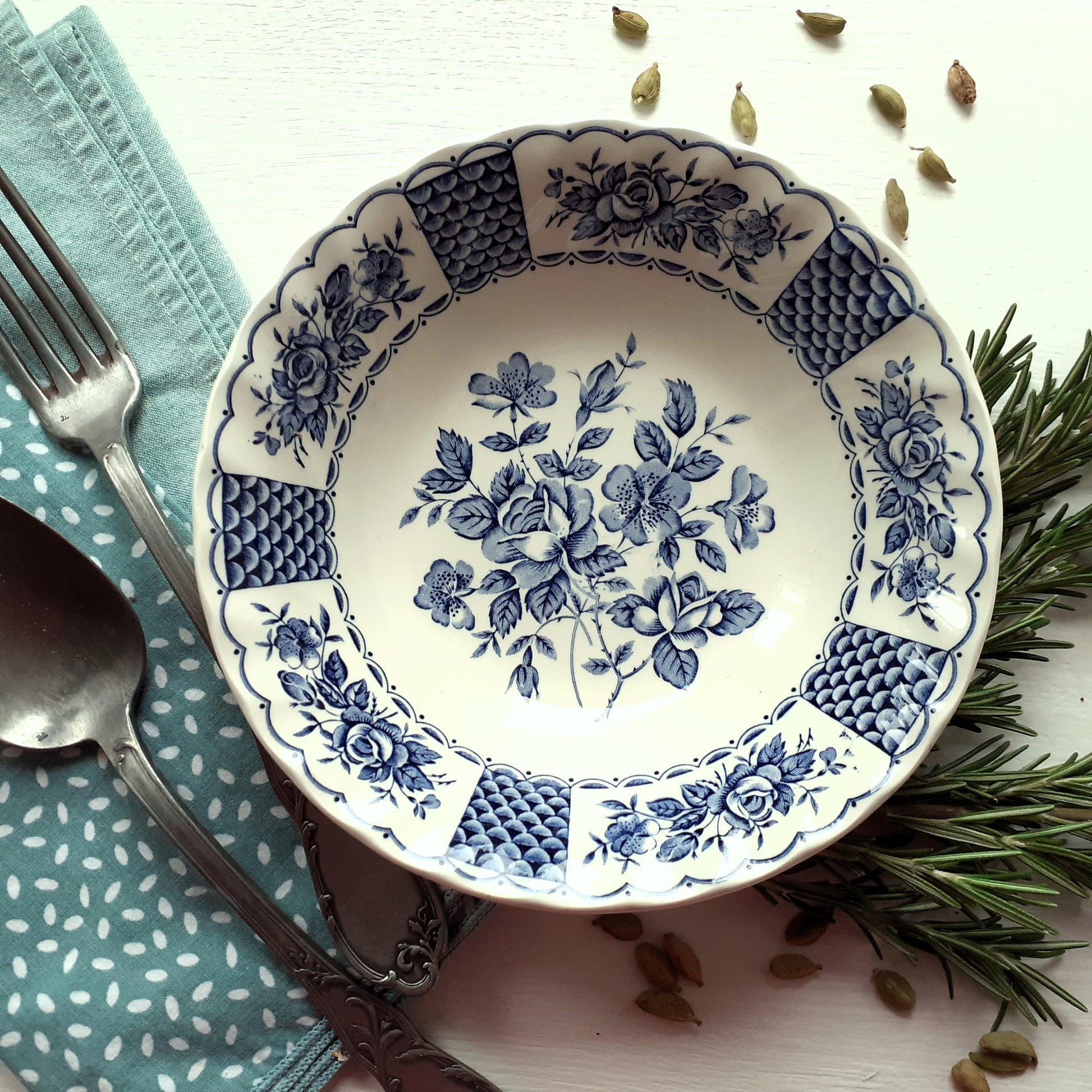 9 Mismatched Blue and White Plates/Dishes from Tiggy & Pip - Just €199! Shop now at Tiggy and Pip